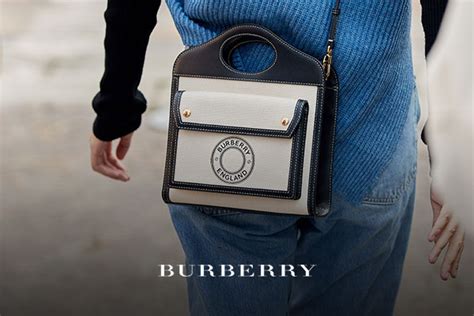 Kupuj kolekcje Burberry online na Showroom